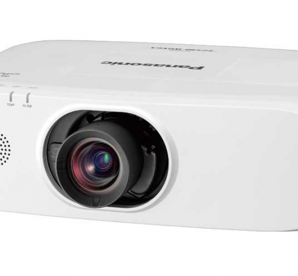 Máy chiếu Panasonic  PT-EZ590